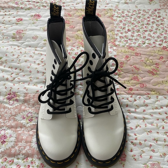 white doc martin boots - Picture 2 of 6